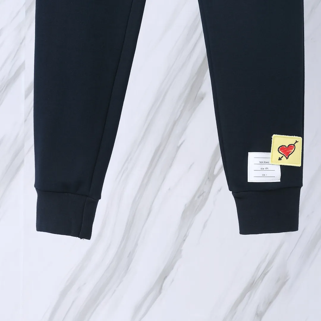 P 170TB # ：102A（TB ） THOM BROWNE . TBClassic TB Classic 380 Classic Same Style ：Light Gray /Navy Blue Size：0/1/2/3/4
